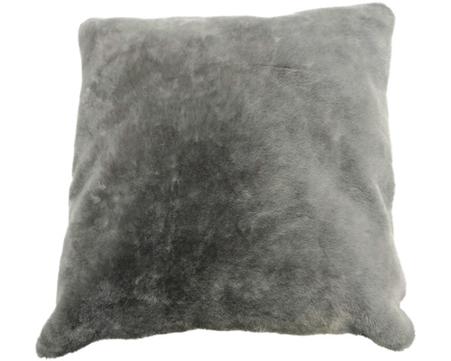 Dekoračný vankúš z imitácie kožušiny