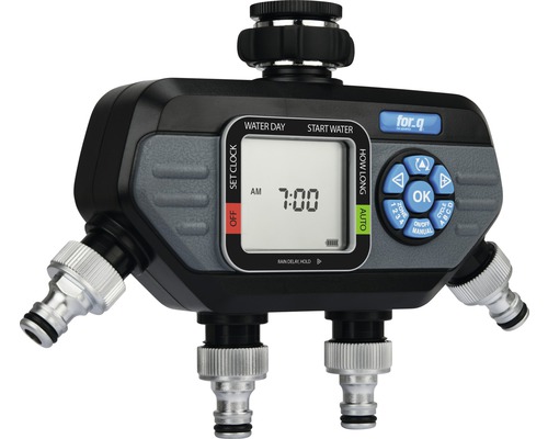 Zavlažovací počítač for.q s niekoľkými prípojkami a digitálnym displejom.