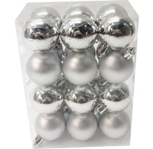 Balenie vianočných gúľ s rôznymi povrchmi