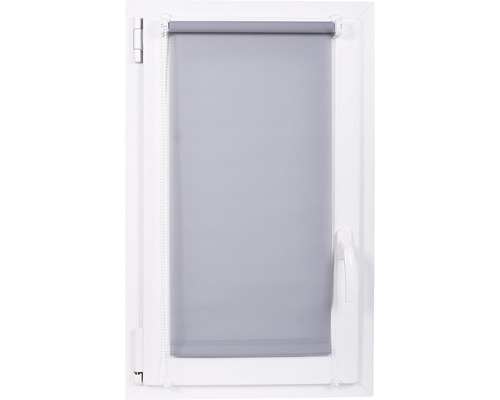 Sivá roleta na okne