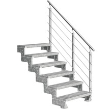 Schodisko s kovovým zábradlím