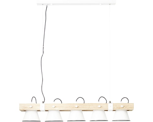 Závesná lampa s piatimi tienidlami a dreveným trámom