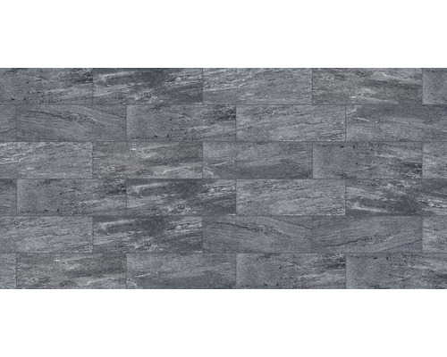 Sivé kamenné obkladové dlaždice obdĺžnikového formátu