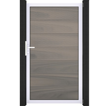 Záhradná bránka s dreveným vzhľadom a bielym rámom