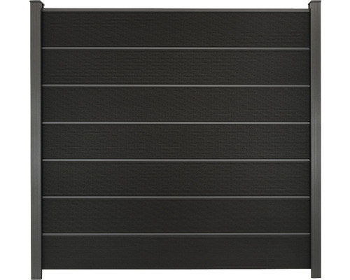 Záhradný plot z drevených lamiel