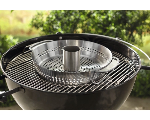 Gril s grilovacím košom a držiakom na uhlie