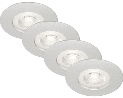 Štyri kovové vstavané bodové svietidlá