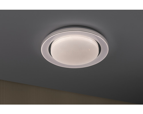 Stropné svietidlo s okrúhlym tvarom a dekoratívnym prstencom