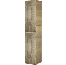 Vysoká skriňa s dvomi dvierkami a drevenou štruktúrou