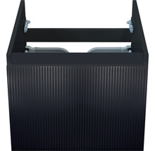 Skrinka pod umývadlo s ryhovaným dizajnom