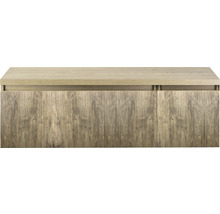 Kúpeľňový nábytok z dreva s ryhovaným povrchom