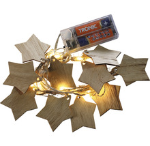 Batériová svetelná reťaz s drevenými hviezdami