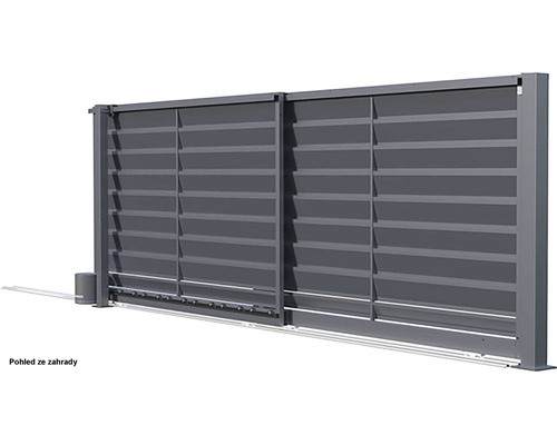 Kovová posuvná brána s vodorovnými lamelami