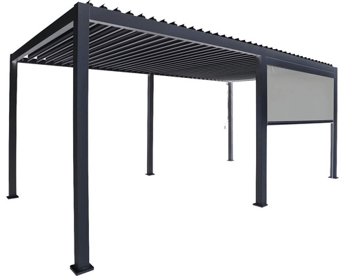 Pergola s lamelovou strechou a ochranou súkromia