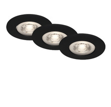 Tri vstavané bodové svietidlá