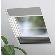 Strešné okno s plisovanou roletou na zatemnenie