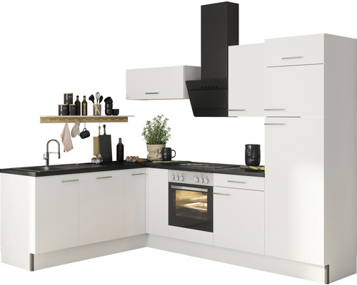 Kompletná kuchynská linka s drezom, sporákom a digestorom
