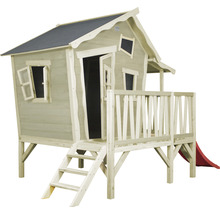 Drevený hrací domček so šmýkačkou a rebríkom