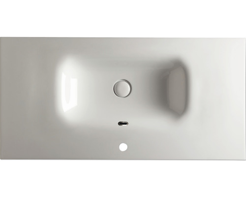 Pohľad zhora na keramické umývadlo