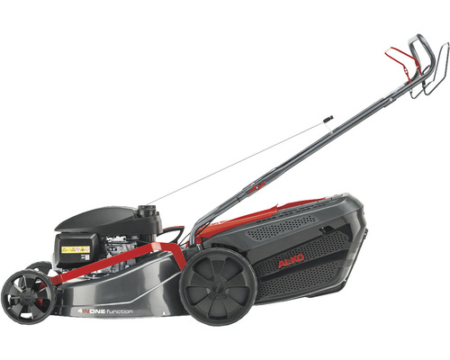 Benzínová kosačka na trávu pre údržbu záhrady