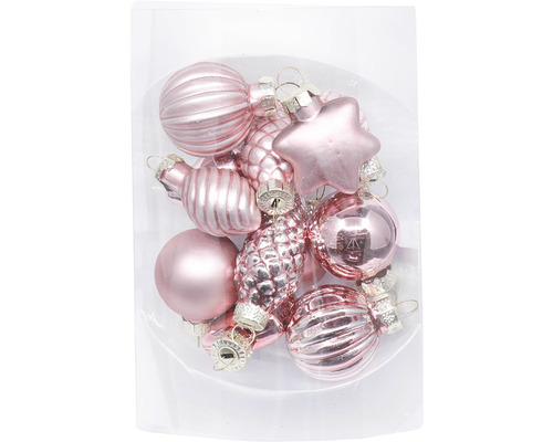 Balenie s rôznymi vianočnými guľami a ozdobami na vianočný stromček