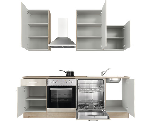 Kuchynská linka so závesnými skrinkami, digestorom, drezom, umývačkou riadu a sporákom