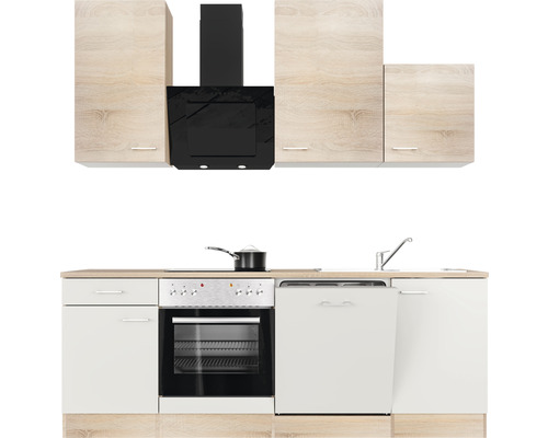 Kuchynská linka s hornými skrinkami, digestorom, sporákom, drezom a umývačkou riadu