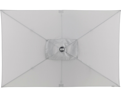 Pohľad zhora na obdĺžnikový slnečník