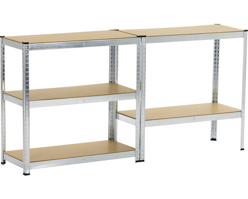 Kovový regál s policami