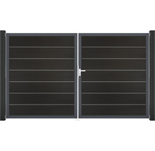 Dvojkrídlová kovová brána s horizontálnymi lamelami