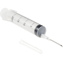 Plastová striekačka 20 ml s kanylou a ochranným krytom