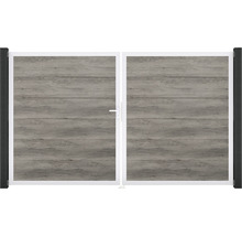 Dvojkrídlová brána s dizajnom dreva a bielym rámom