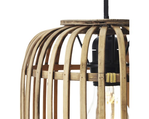 Závesná lampa s bambusovým tienidlom