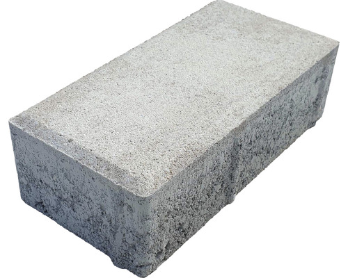 Sivá dlažobná kocka