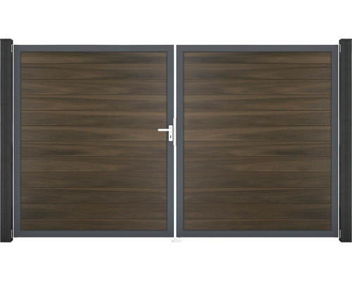 Dvojitá brána z dreva s kovovým rámom a rukoväťou