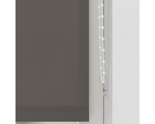 Sivá roleta s retiazkovým ovládaním
