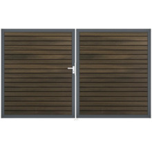 Drevená dvojkrídlová brána s rukoväťou