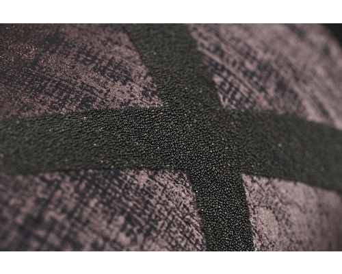 Detail textilnej tapety s krížovým vzorom