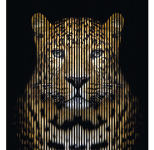 Portrét leoparda s vertikálnymi pruhmi