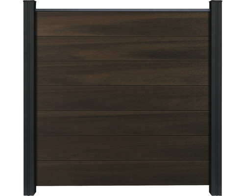 Drevený plot s vodorovnými doskami a rámom