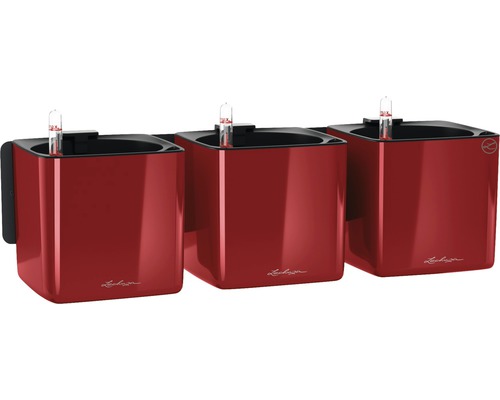 Tri červené kvetináče Lechuza Cube Glossi so zavlažovacím systémom
