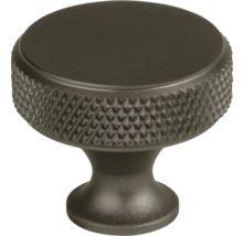 Kovový nábytkový gombík s vrúbkovaným povrchom