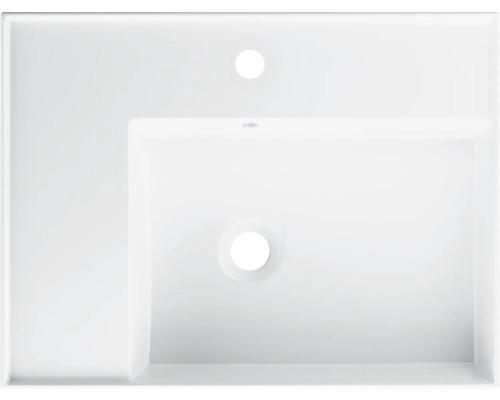 Pohľad zhora na umývadlo s otvorom pre kohútik a prepadom