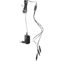 Napájací adaptér s viacerými zástrčkami pre elektronické zariadenia