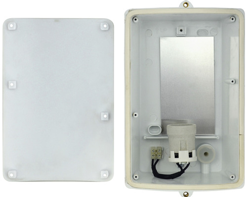 Inštalačné puzdro nástennej lampy s päticou E27