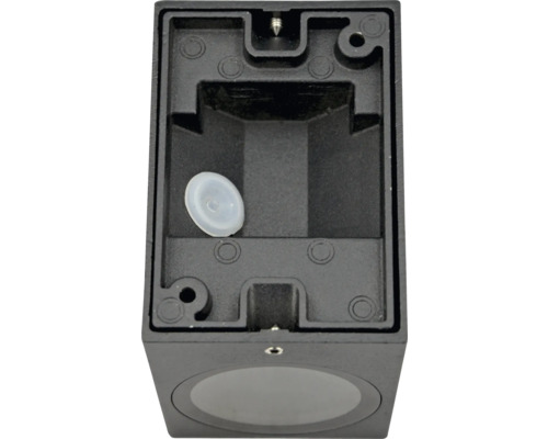 Vnútorný pohľad na čierne vonkajšie svietidlo