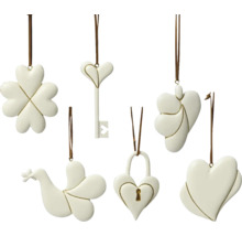 Ozdobné prívesky v rôznych prevedeniach pre slávnostné príležitosti