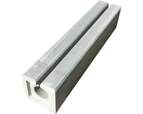 Betónový stĺpik plota s drážkou pre plotové diely