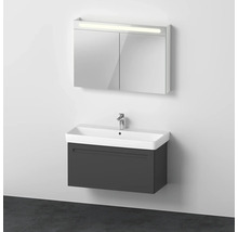 Umývadlo so skrinkou a zrkadlová skrinka s osvetlením v kúpeľni