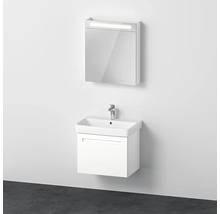 Kúpeľňa s umývadlovou skrinkou a zrkadlovou skrinkou